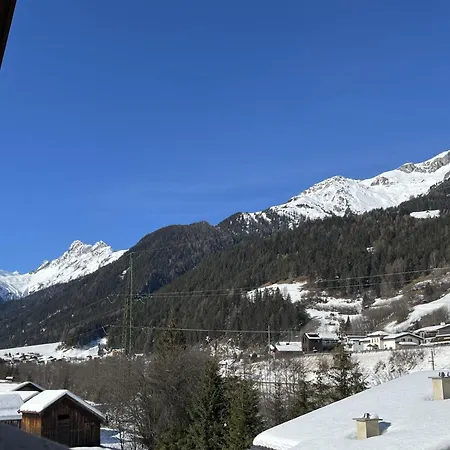 Haus Carinthia Daire Pettneu am Arlberg